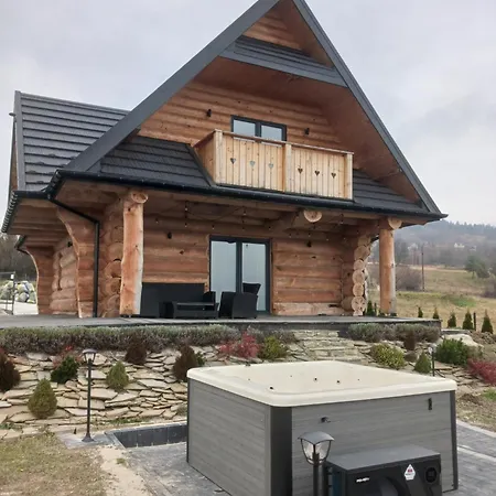W Gorach Z Balia Jacuzzi Asina Dağ evi